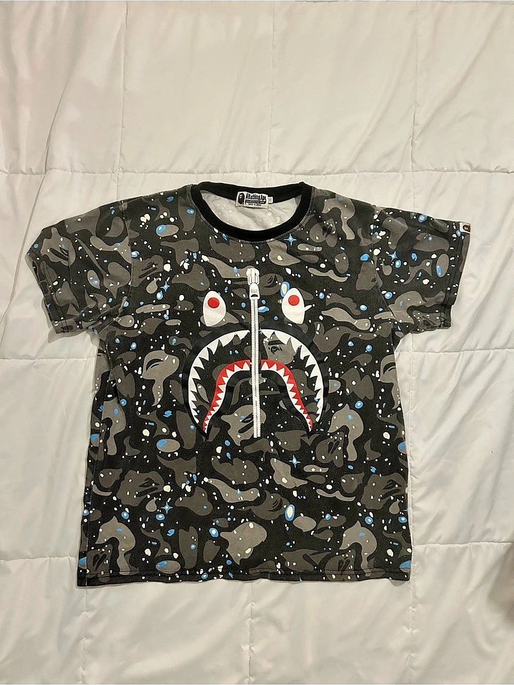 A Bathing Ape BAPE Space Camo Shark Tee Black & Gray Small GLOW IN THE DARK